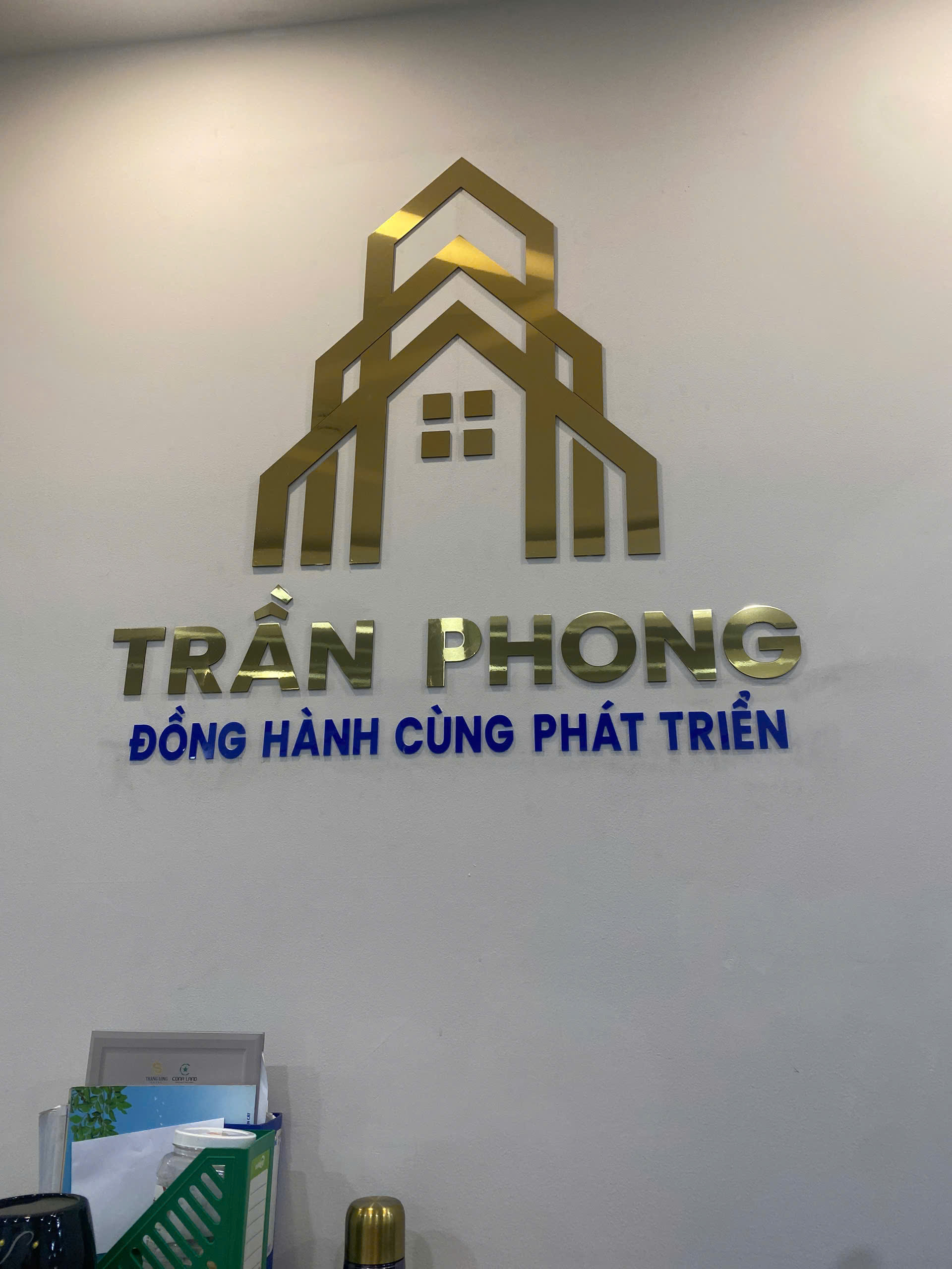 logo